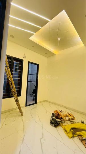 Laramda Main Image 1