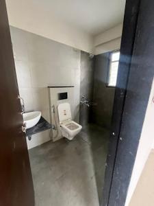 Bathroom Image of 1075 Sq.ft 2 BHK Apartment / Flat for sale in Sus Pune for Rs. 7350000