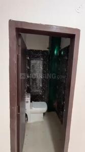 Bathroom Image of 320 Sq.ft 1 RK Independent House for rent in Chhattarpur New Delhi for Rs. 9000