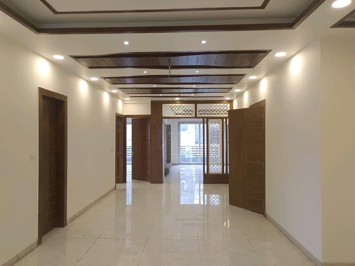 4 BHK 3800 Sqft Independent Floor for sale at Green Field Colony