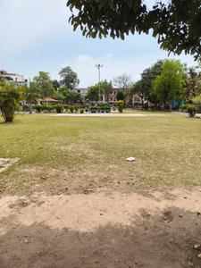 10 MARLA FACING PARK MUD HOUS PLOT Plot View 2