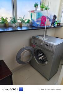 Balcony Image of 568 Sq.ft 1 BHK Apartment / Flat for rent in Mahadevapura Bengaluru for Rs. 28000