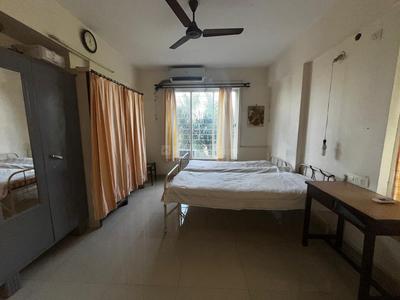 Bedroom Image of 1100 Sq.ft 2 BHK Apartment / Flat for sale in Kothrud Pune for Rs. 18000000