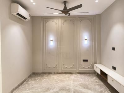 Bedroom Image of 2721 Sq.ft 4.5 BHK Apartment / Flat for sale in DLF Park Place, Sector 54 Gurgaon for Rs. 104000000