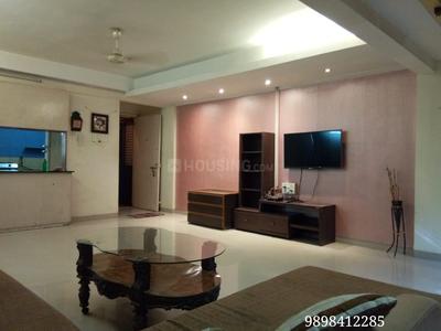 Hall Image of Sharinf flat for working men in Alkapuri, Vadodara
