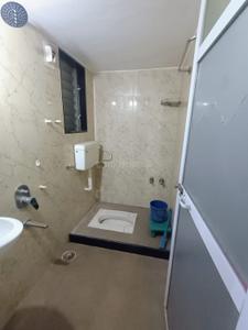 Bathroom Image of 680 Sq.ft 1 BHK Apartment / Flat for sale in Happy Home Sarvoday Symphony, Thakurli Thane for Rs. 4550000