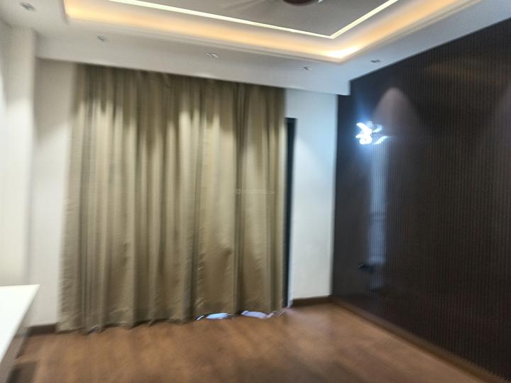 Sector 25, DLF Phase 2 Bedroom One 1