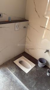 Bathroom Image of 800 Sq.ft 3 BHK Builder Floor for rent in Sushant Golf City Lucknow for Rs. 18000