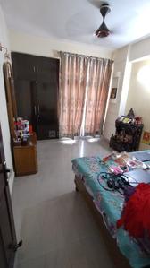 Bedroom Image of 1600 Sq.ft 3 BHK Apartment / Flat for sale in Proview Laboni, Crossings Republik Ghaziabad for Rs. 9900000
