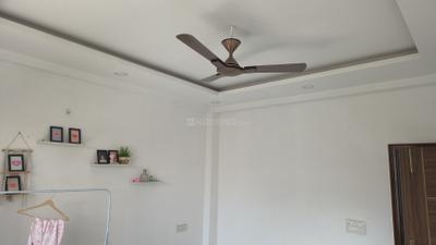 Bedroom Image of 2200 Sq.ft 3 BHK Apartment / Flat for rent in Sector 105 Noida for Rs. 60500