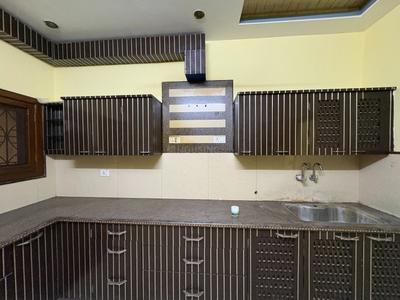 Kitchen Image of 1800 Sq.ft 3 BHK Apartment / Flat for rent in Mangla Bilaspur for Rs. 30000