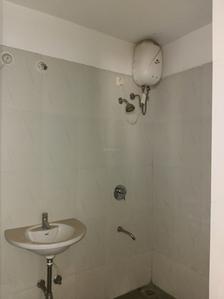 Common Bathroom Image of 774 Sq.ft 1.5 BHK Apartment / Flat for sale in Lodha Casa Rio Gold, Palava Phase 1 Thane for Rs. 3700000