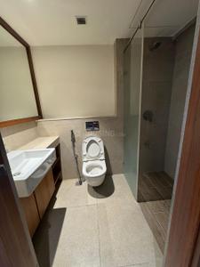 Bathroom Image of 1250 Sq.ft 2 BHK Apartment / Flat for rent in Ceebros One 74, Raja Annamalai Puram Chennai for Rs. 150000