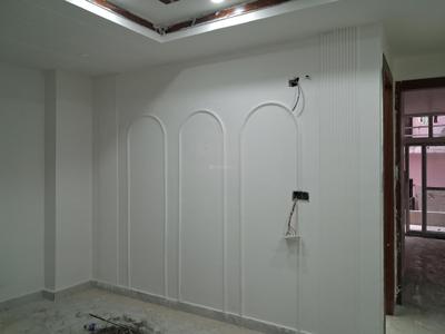 Living Room Image of 1500 Sq.ft 3 BHK Apartment / Flat for sale in Sector 72 Noida for Rs. 5400000