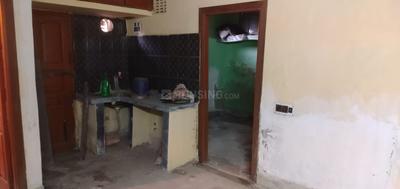 Bathroom Image of 750 Sq.ft 2 BHK Builder Floor for sale in New Alipore Kolkata for Rs. 3000000