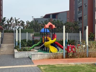Image of 984 Sq.ft 1 BHK Apartment / Flat for rent in Brigade Residences, Perungudi, Chennai for Rs. 60000