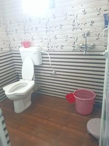 Bathroom Image of 850 Sq.ft 1 BHK Duplex for rent in Balianta Bhubaneswar for Rs. 6700