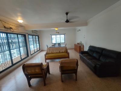 Hall Image of 1600 Sq.ft 2 BHK Apartment / Flat for rent in Adajan Surat for Rs. 24000