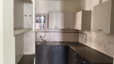 Kitchen Image of 1054 Sq.ft 2 BHK Apartment / Flat for sale in RG Residency, Sector 120 Noida for Rs. 9500000