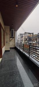 Balcony Image of 2250 Sq.ft 4 BHK Builder Floor for sale in Wave Floors, Wave City Ghaziabad for Rs. 10500000