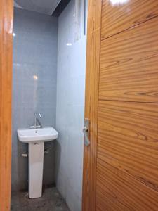 Bedroom One Image of 1050 Sq.ft 2 BHK Apartment / Flat for sale in  Ridhi Apartment , Sector 104 Noida for Rs. 4250000