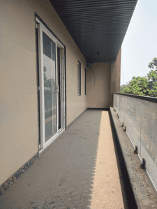 Balcony Image of 3000 Sq.ft 4 BHK Builder Floor for sale in Paschim Vihar New Delhi for Rs. 45000000