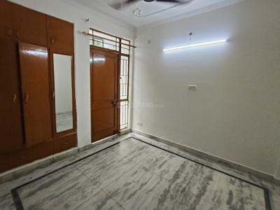 Bedroom Image of 1550 Sq.ft 3 BHK Apartment / Flat for rent in CGHS Hum Sub Apartment, Sector 4 Dwarka New Delhi for Rs. 40000