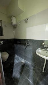Bathroom Image of 1100 Sq.ft 3 BHK Apartment / Flat for rent in Kadamtala Siliguri for Rs. 20000