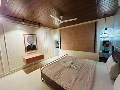 Bedroom Image of 2000 Sq.ft 2 BHK Apartment / Flat for rent in Kalyani Nagar Pune for Rs. 75000