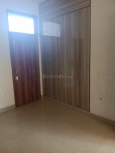 Bedroom Image of 1800 Sq.ft 2 BHK Builder Floor for rent in Sector 105 Noida for Rs. 45000