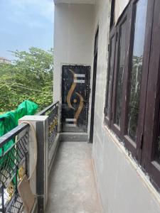 Balcony Image of 592 Sq.ft 1 BHK Builder Floor for rent in Sector 6 Rohini New Delhi for Rs. 20000