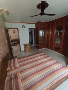 Bedroom Image of 2500 Sq.ft 4 BHK Apartment / Flat for sale in Maninagar Ahmedabad for Rs. 5500000