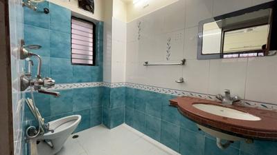 Image of 1361 Sq.ft 3 BHK Apartment / Flat for rent in Purti Seasons, Behala, Kolkata for Rs. 42000