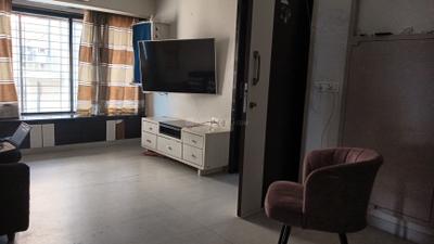 Living Room Image of 1200 Sq.ft 2 BHK Apartment / Flat for sale in Girgaon Mumbai for Rs. 40000000