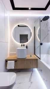 Image of 1000 Sq.ft 2 BHK Apartment / Flat for sale in Malad West, Mumbai for Rs. 18000000