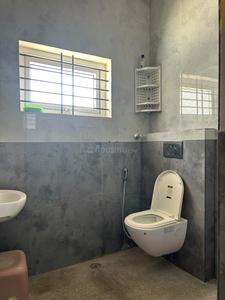 Bathroom Image of 1150 Sq.ft 2 BHK Apartment / Flat for rent in Nagarbhavi Bengaluru for Rs. 31000