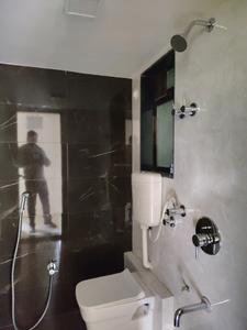 Common Bathroom Image of 700 Sq.ft 1 BHK Apartment / Flat for rent in Puraniks City Reserva Phase 1, Kasarvadavali Thane for Rs. 16001
