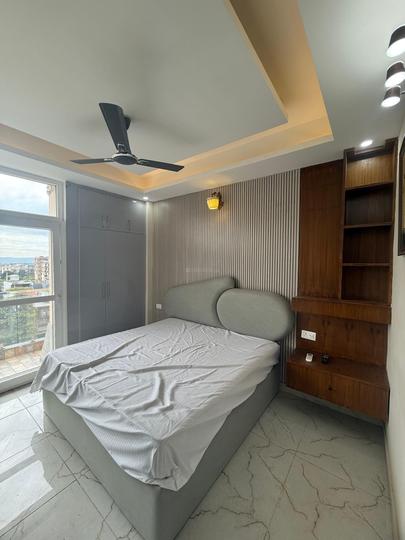 VIVAAN DEVELOPER Main Image 1