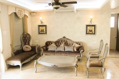 Hall Image of 8550 Sq.ft 5 BHK Villa for sale in Venetian Villas, Thaltej Ahmedabad for Rs. 100000000