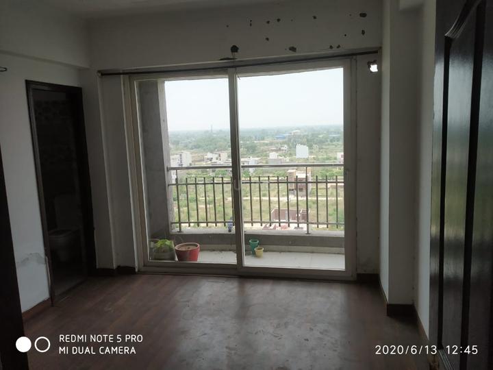 1 BHK Flat for rent in Radha Valley, Mathura 575 Sqft Property ID