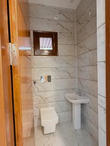 Bathroom Image of 3500 Sq.ft 5 BHK Villa for sale in Kamal Vihar Raipur for Rs. 11500000