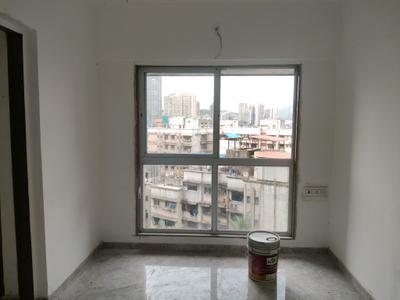 Living Room Image of 930 Sq.ft 2 BHK Apartment / Flat for sale in Kukreja Complex, Bhandup West Mumbai for Rs. 16000000