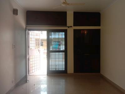 Living Room Image of 2200 Sq.ft 3 BHK Apartment / Flat for rent in DDA Flats Vasant Kunj, Vasant Kunj New Delhi for Rs. 90000