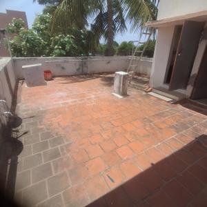 Balcony Image of 200 Sq.ft 1 RK Independent House for rent in Nachikurichy Tiruchirappalli for Rs. 4000