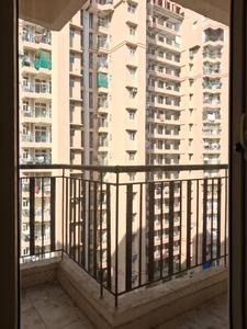 Living Room Image of 870 Sq.ft 2 BHK Apartment / Flat for sale in Amrapali Princely Estate, Sector 76 Noida for Rs. 8700000