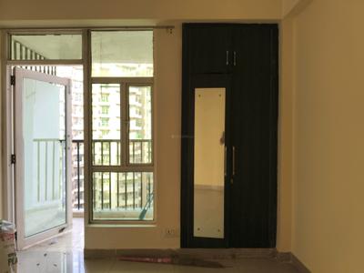 Bedroom Image of 1600 Sq.ft 3.5 BHK Apartment / Flat for sale in Gaurs 16th Avenue, Noida Extension Greater Noida for Rs. 13000000