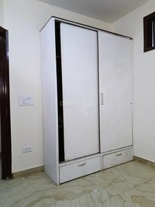 Bedroom Image of 900 Sq.ft 2 BHK Builder Floor for rent in Ashok Nagar New Delhi for Rs. 26000