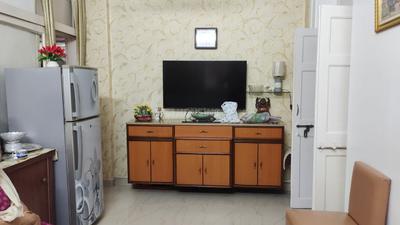 Living Room Image of 500 Sq.ft 1 BHK Apartment / Flat for rent in Khar West Mumbai for Rs. 75000