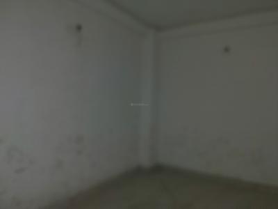Bedroom Image of 650 Sq.ft 2 BHK Apartment / Flat for sale in Sangam Vihar New Delhi for Rs. 4000000