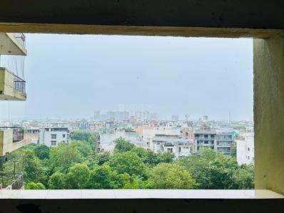 Balcony Image of 1342 Sq.ft 3 BHK Apartment / Flat for sale in Mittal Cosmos Executive Apartment, Palam Vihar Gurgaon for Rs. 16500000
